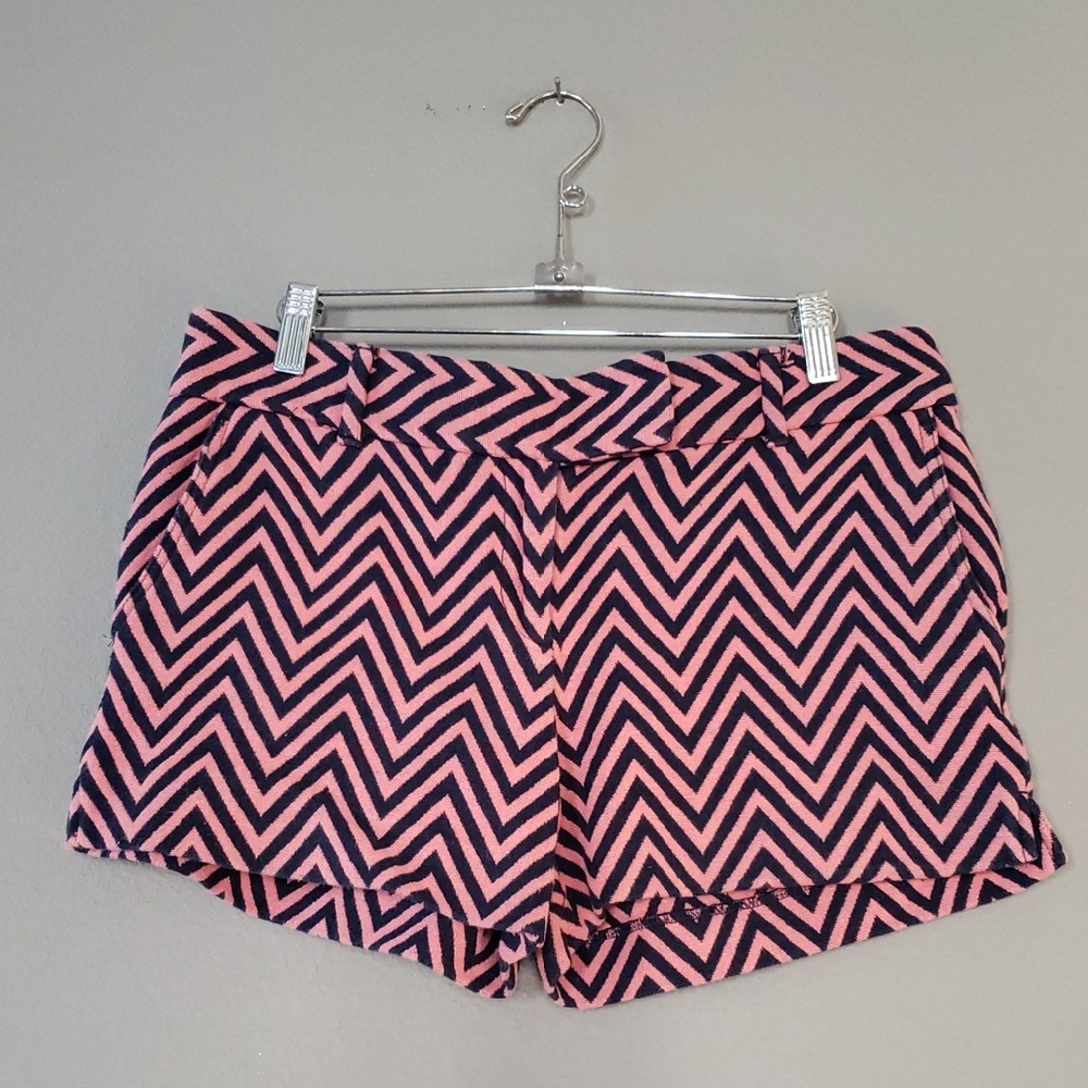 LOFT Riveria Short - Pink and Navy Chevron